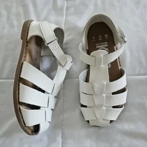 Cotton On Shoes Cotton On Strappy Closed Toe Sandals Size C